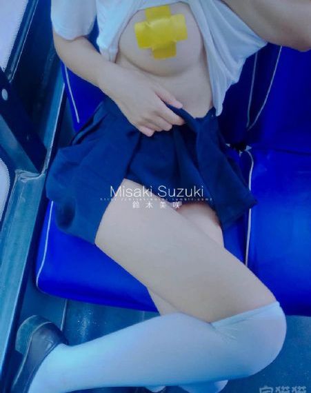 亚洲精品久久区二区三区蜜桃臀_手机免费播放动漫