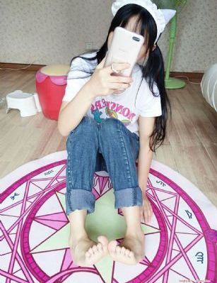 惹火少女劳拉在线观看_720日本电影免费