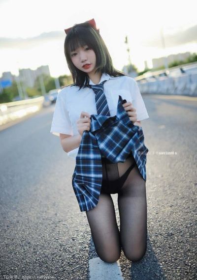 行尸走肉十二季免费播放_720高清在线观看